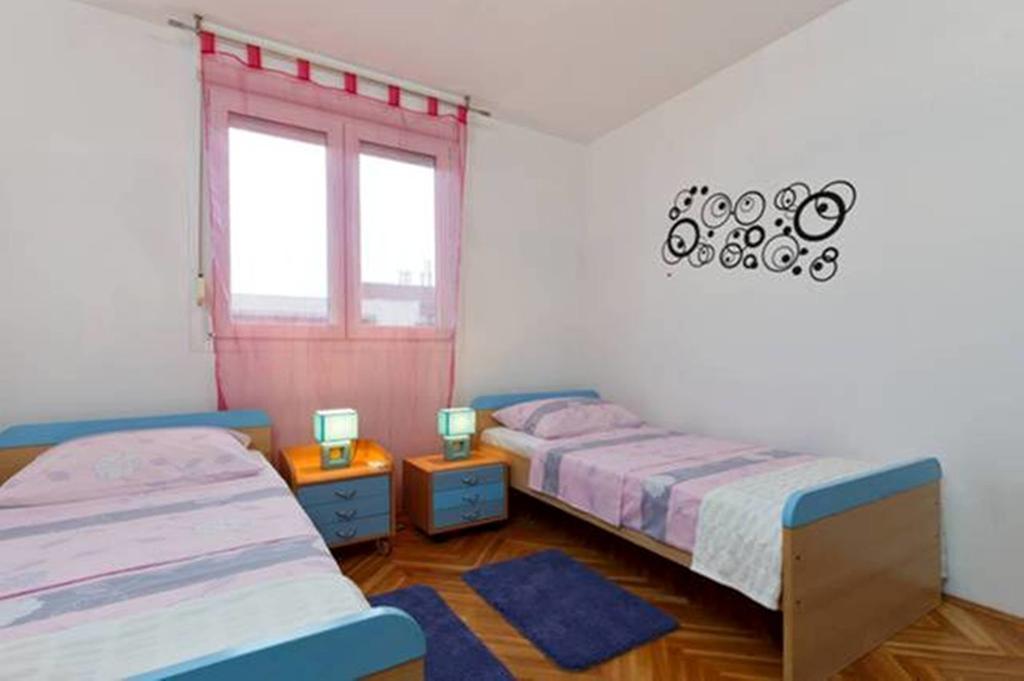 Luxurious Apartment Majda, 2 Bathrooms And Free Parking Split Exterior photo